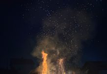 Paljenje cvijetnjaka u Fojnici